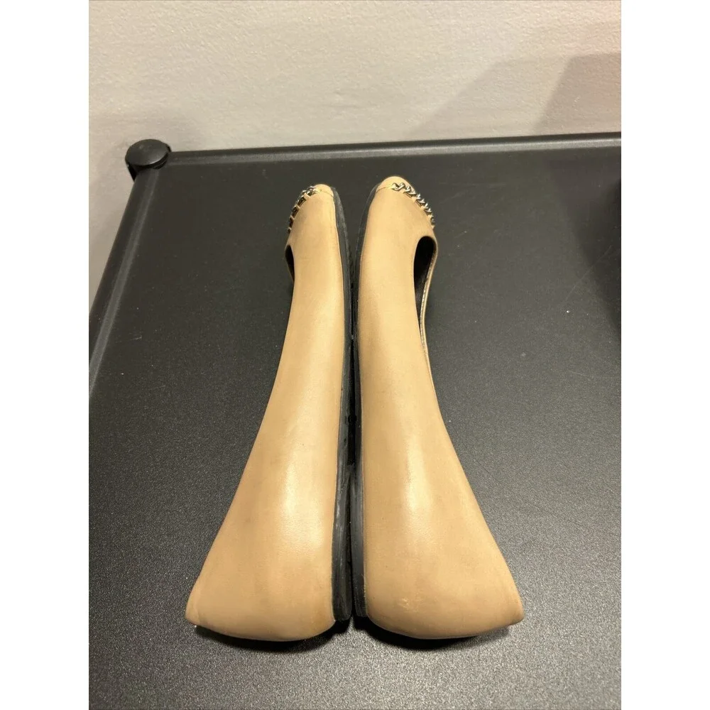 DKNY flats Taupe beige tan size 8.5 With Box